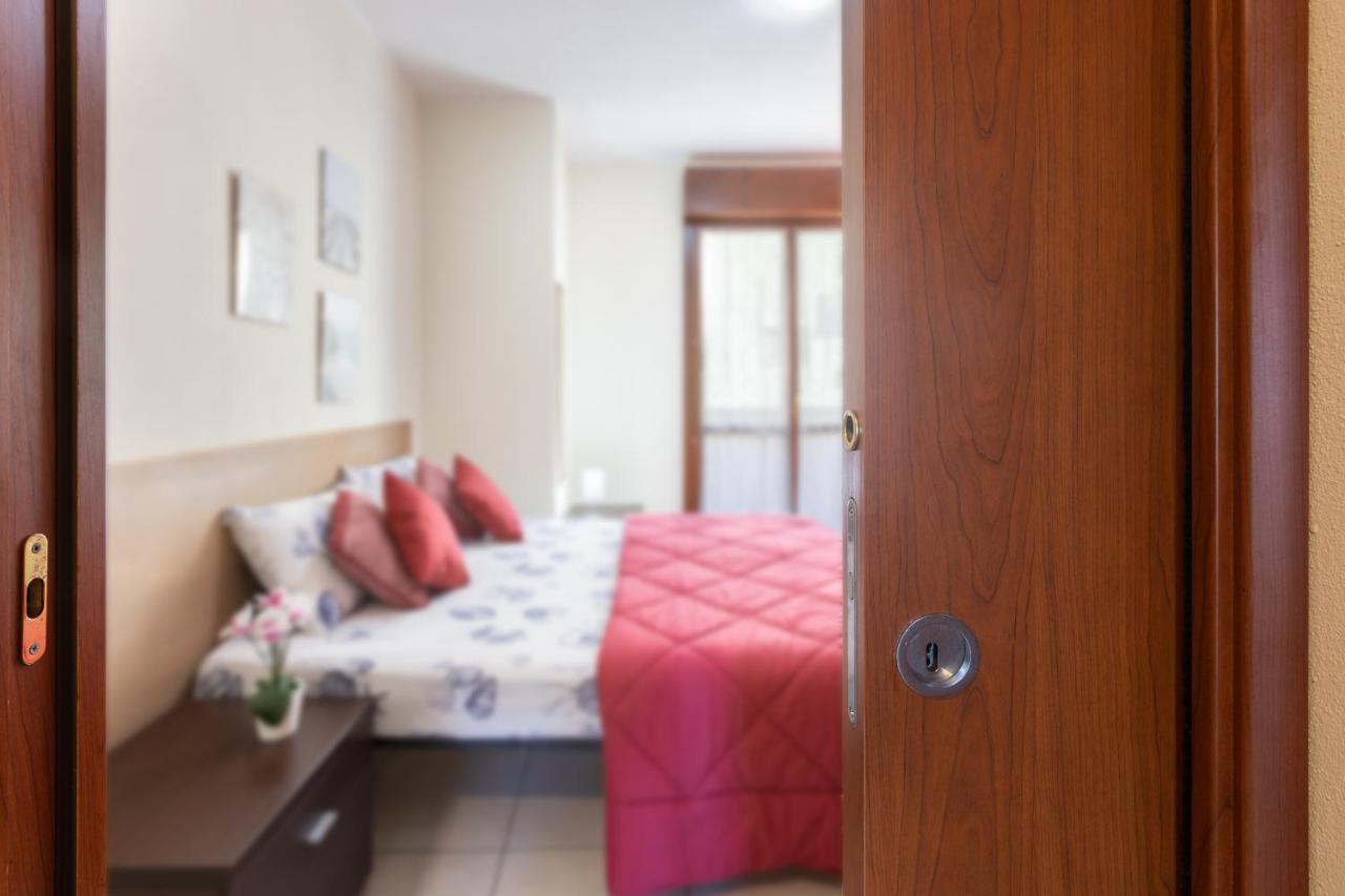 Ogliastra Apartment Rooms Кальяри Экстерьер фото